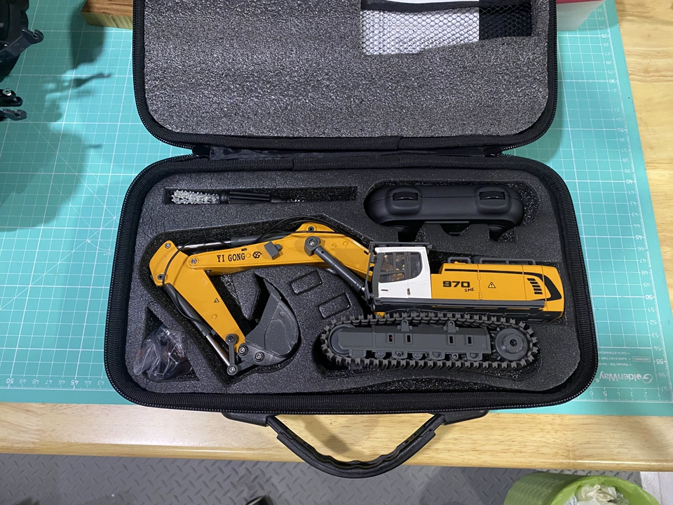 1:50 T14R Schraubenbagger 970  – Heavy Equipment Games Bewertung und Preis